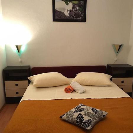 Apartman Covic Макарска Экстерьер фото